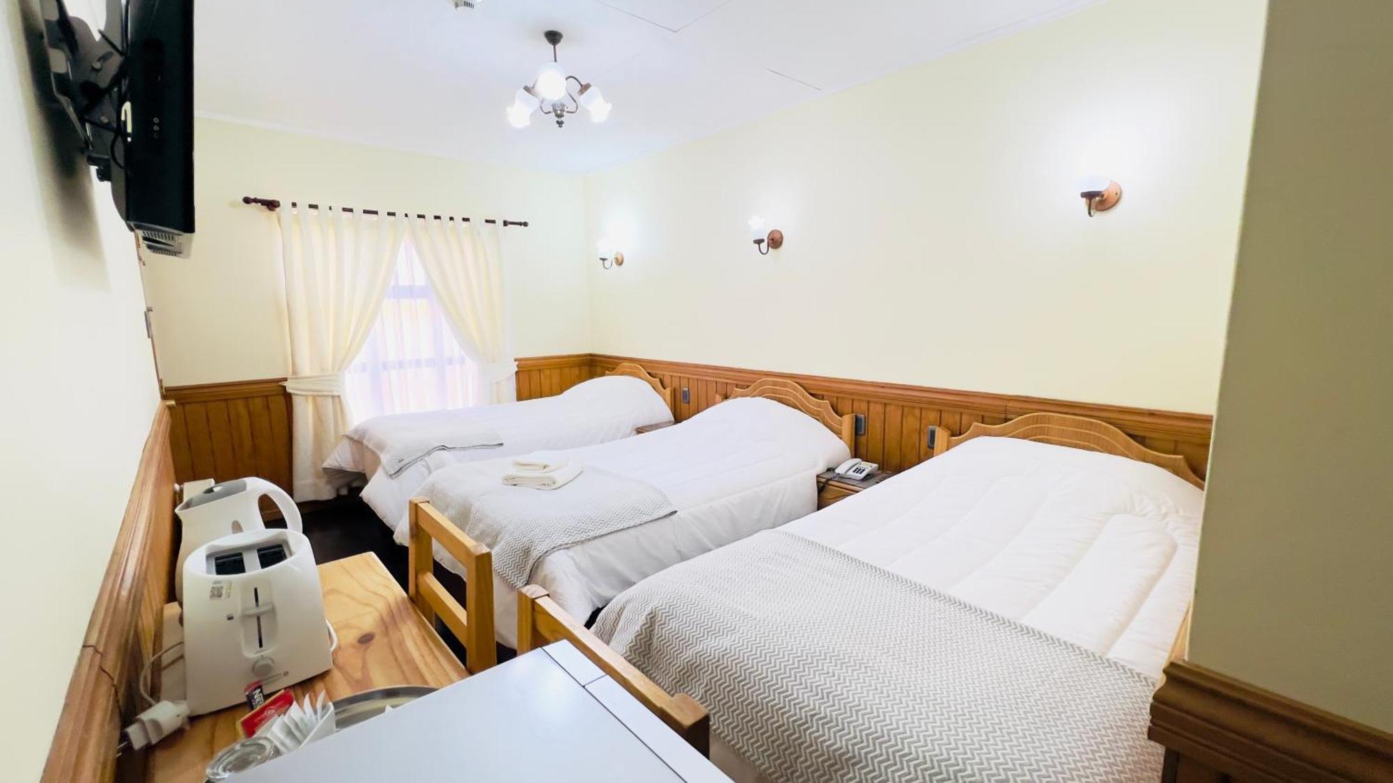 Hostal Loreto Belen بويرتو ناتالز المظهر الخارجي الصورة