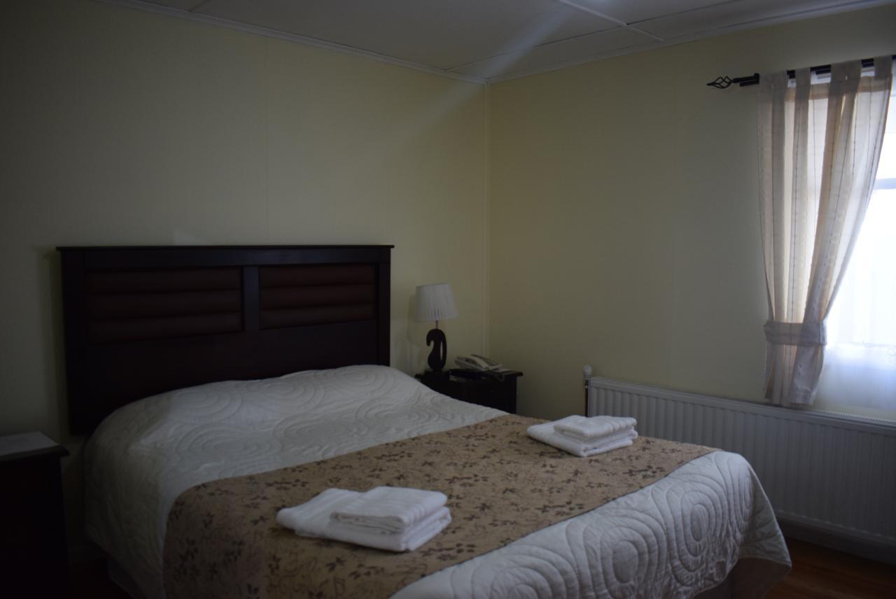Hostal Loreto Belen بويرتو ناتالز المظهر الخارجي الصورة